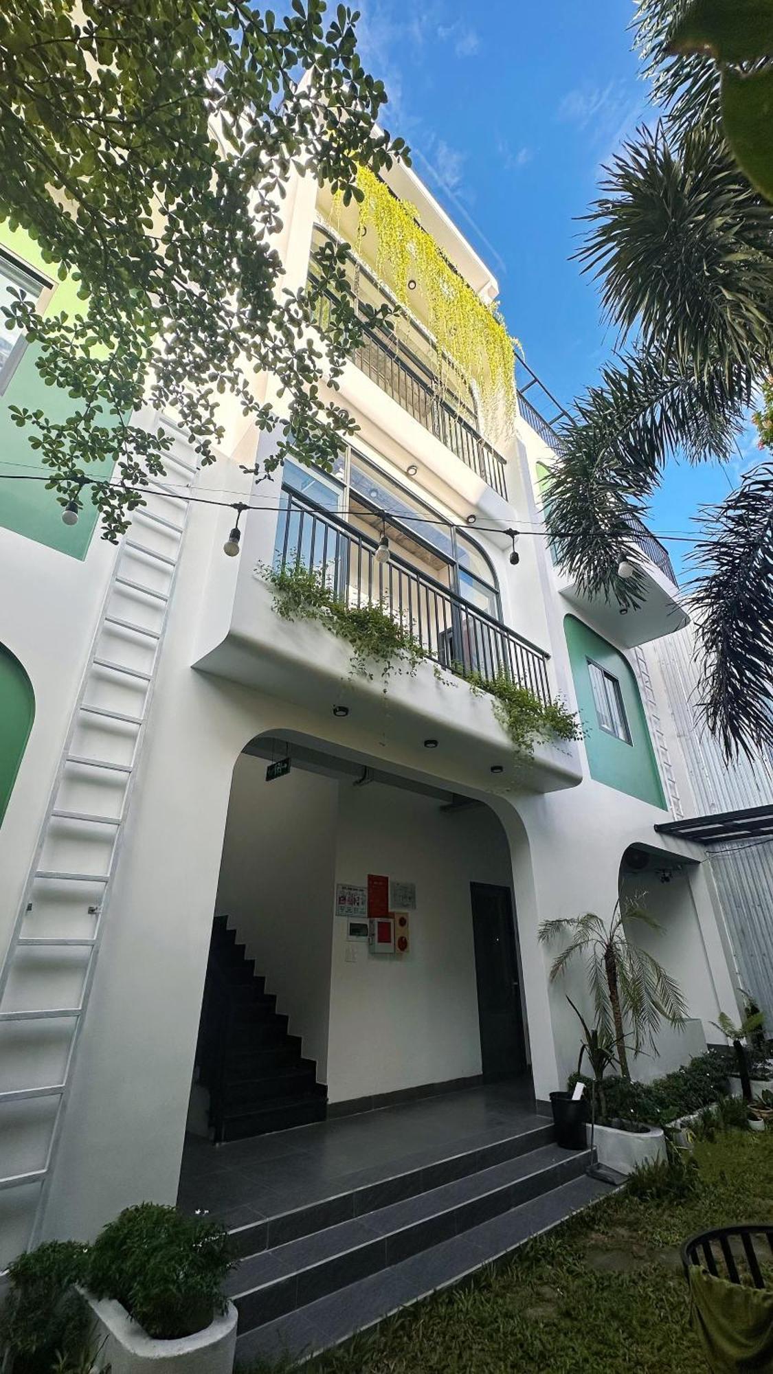 Gito Hostel Хойан Экстерьер фото
